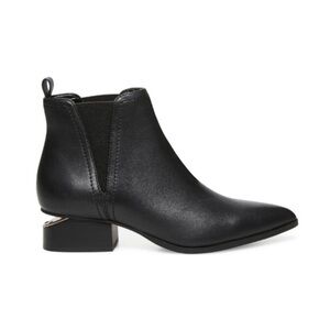 STEVEN by Steve Madden Women's Radical Fashion Boot, Black Leather, 6